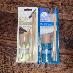 NWT Spa Collection Oil Diffuser With Reed Sticks Set of 2